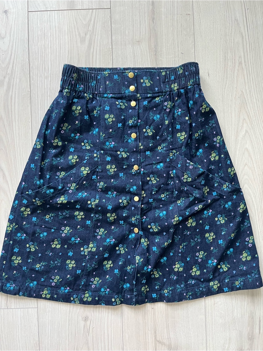 Button-Front Navy Denim Floral Midi Skirt